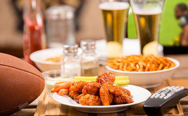 How to Throw a Big Game Party